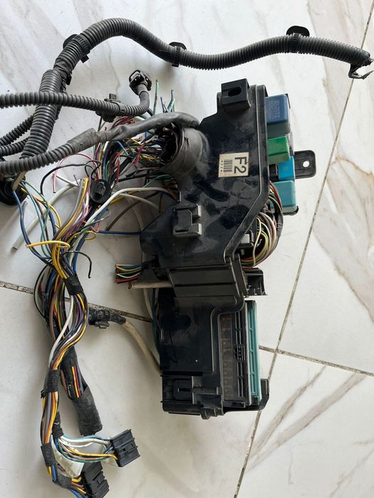 Блок предохранителей Lexus es 350