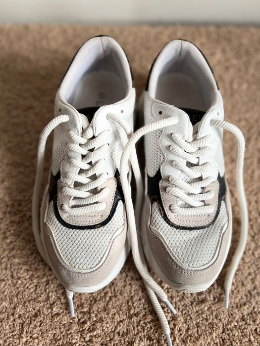 Кецове Guess, маратонки 39 размер