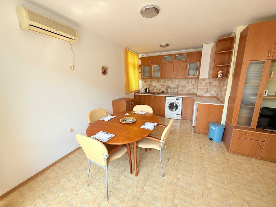 Продава се Тристаен апартамент в к.к. Слънчев бряг - 85 кв.м за 630 €/кв.м - Снимка #8