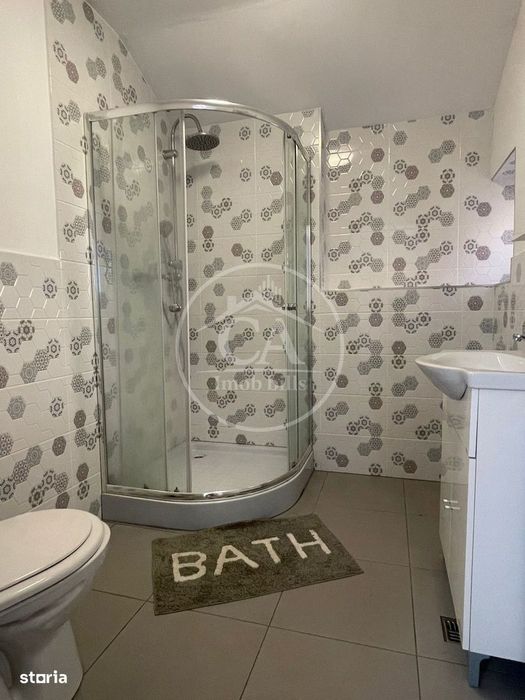 Casă de închiriat cu 2 camere în zona Centrală,Oradea