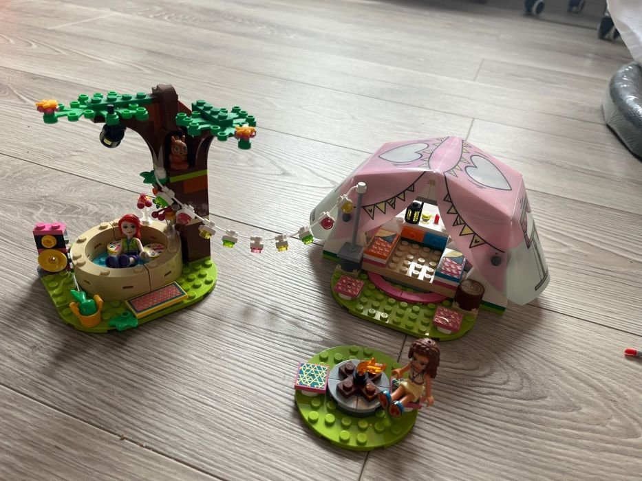 Lego friends camping în heartlake 41392