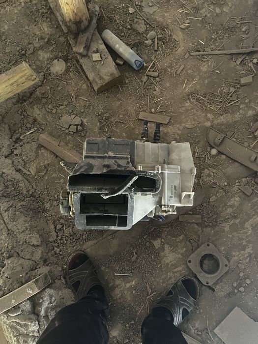 Запчасти на мазда кронас