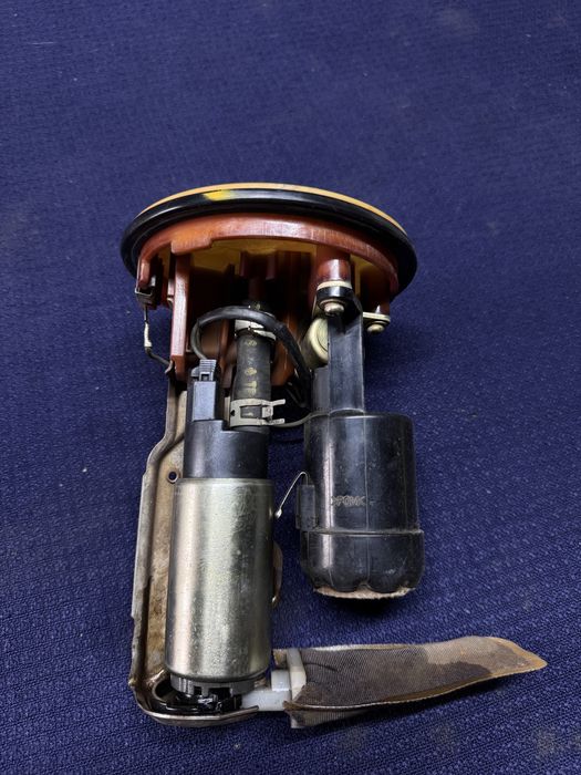 Бензонасос камри 20,25