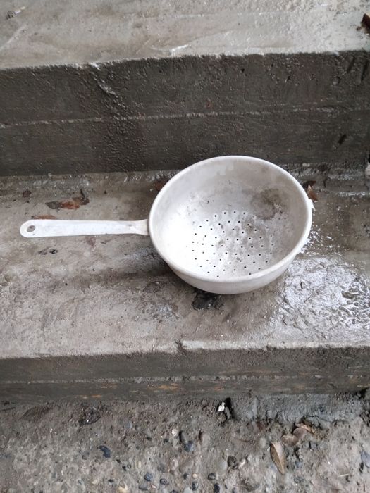 Дуршлаки новые ковшы