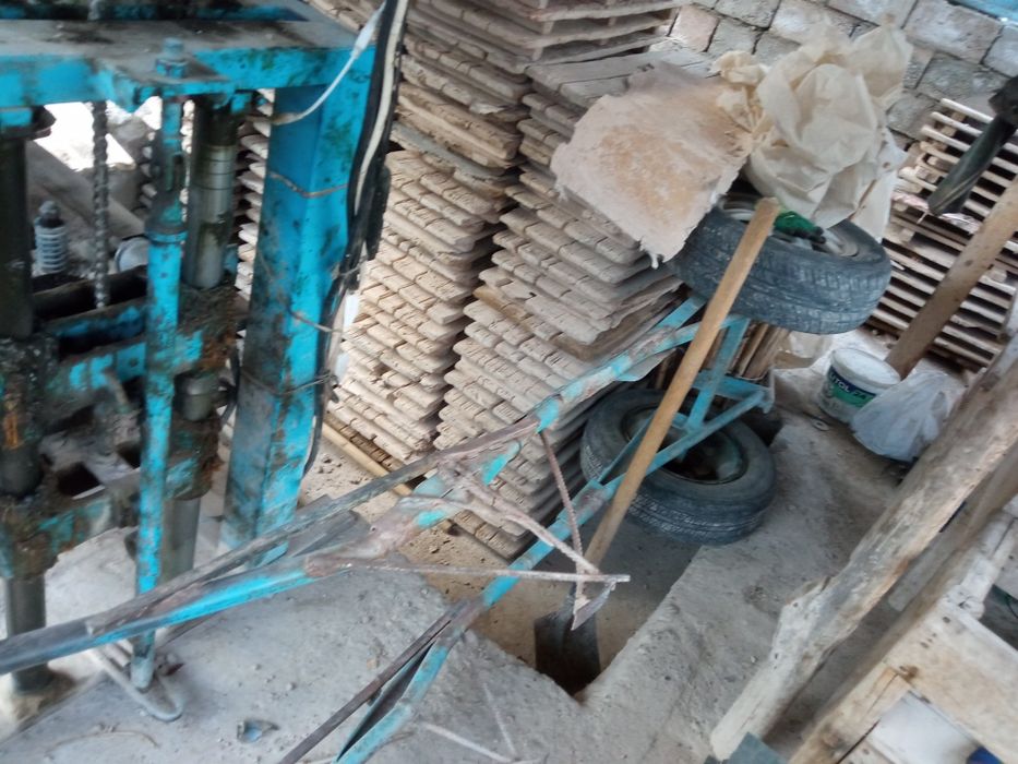 Shlaka blok aparat sotiladi 17x35 razmerda