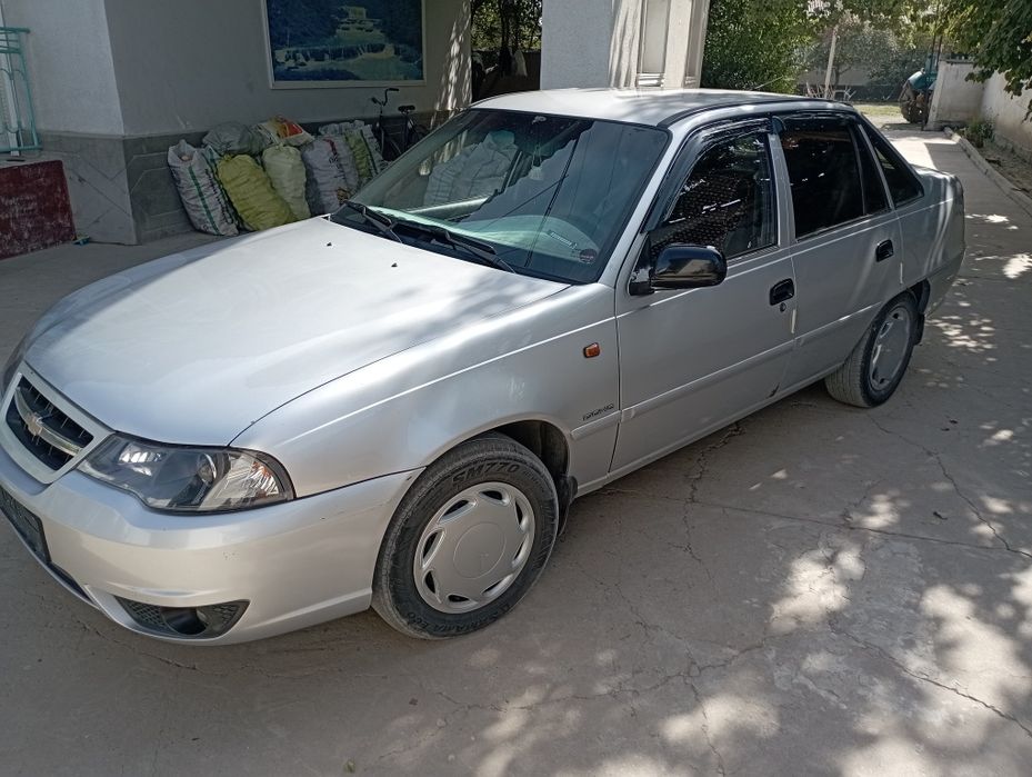 Шевролет нексия-2 2015 срочно