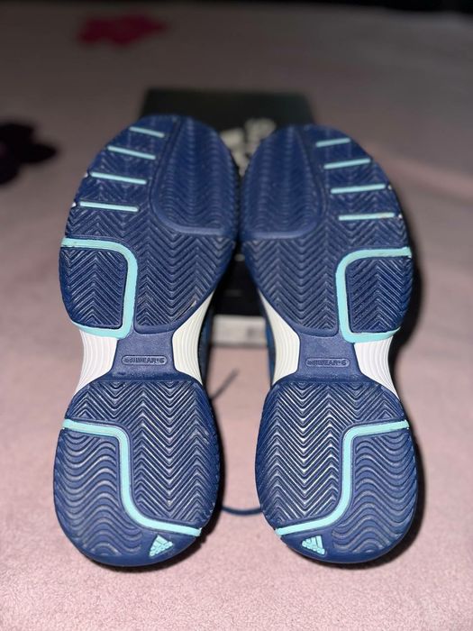 Кроссовки Adidas