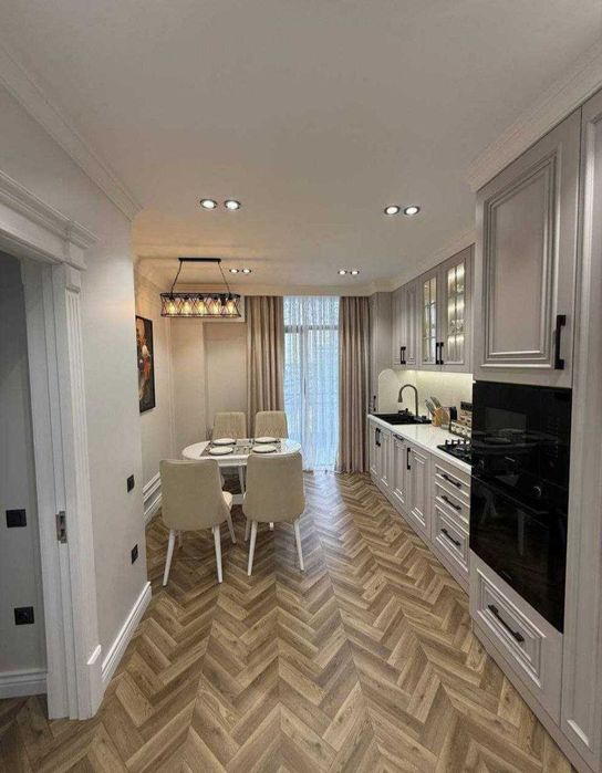 V3284 ПРОДАЕТСЯ 2/4/10 НОВОСТРОЙКА ЖК Yakkasaroy City MALL» 73м2