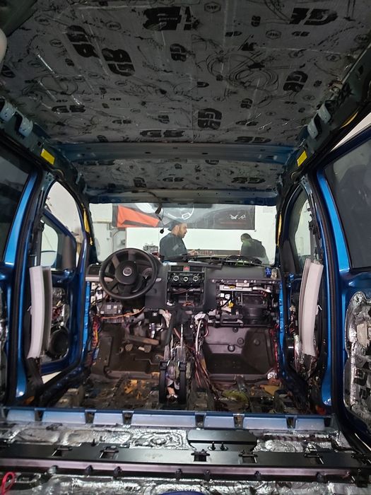 Insonorizare/Antifonare auto cu materiale premium