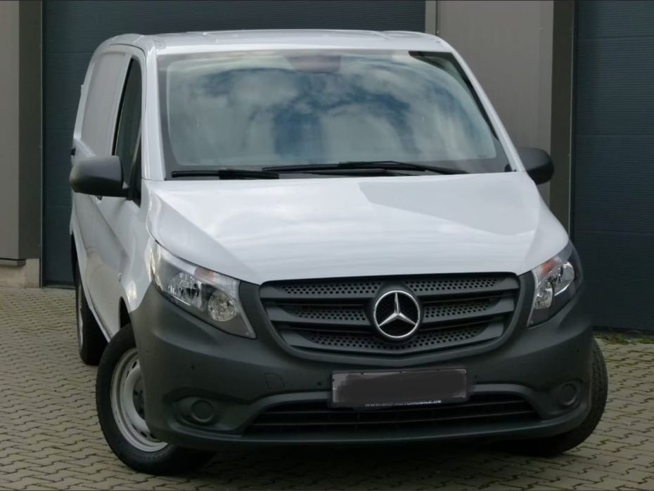 NU TREBUIE TAHOGRAF  !!!  Masa maximă admisă 2490 kg  Vito 2022 09 41 000 km! Masina ca si noua