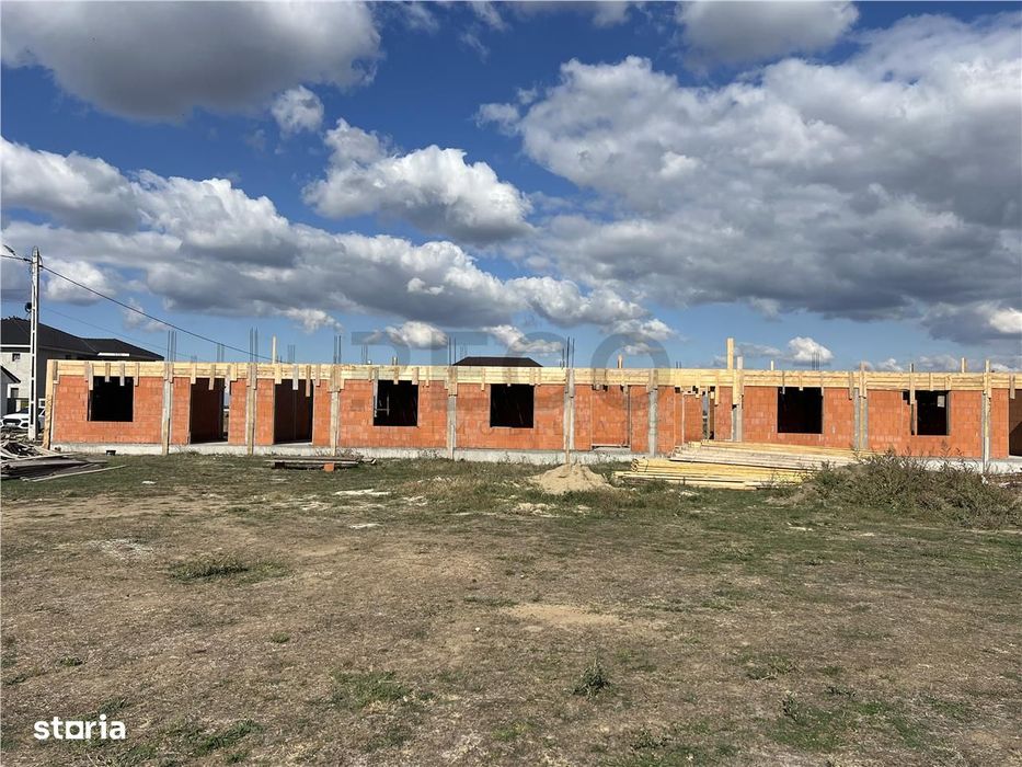 RECO apartament 2 camere in  Santandrei