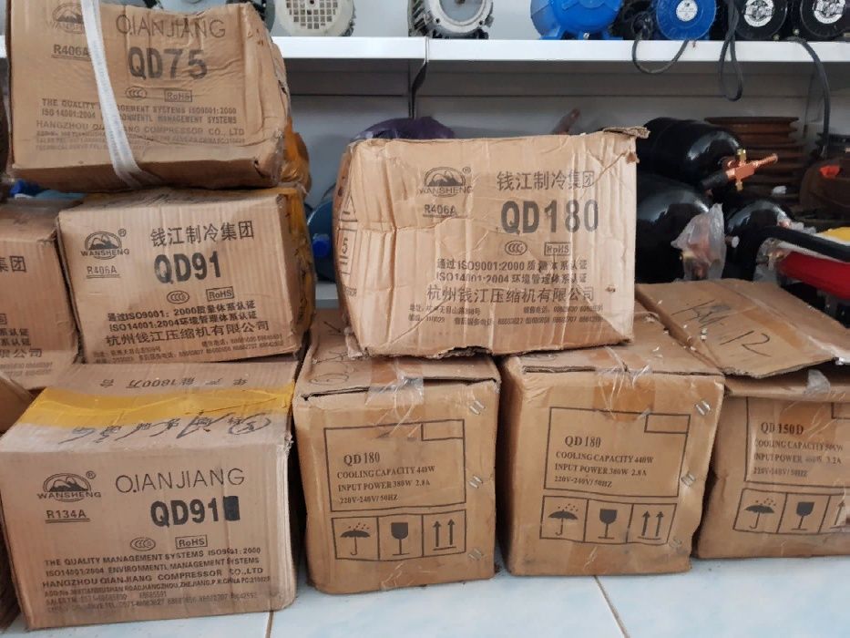 Компрессора для холодильных витрин и морозильников