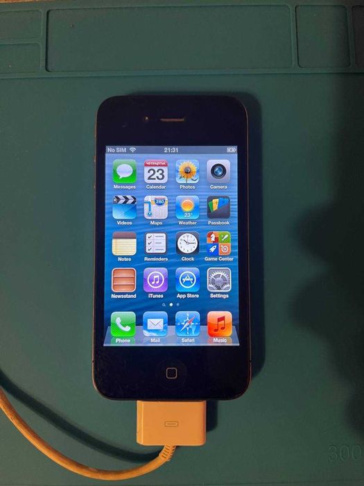 iPhone 4 8GB – Перфектно състояние