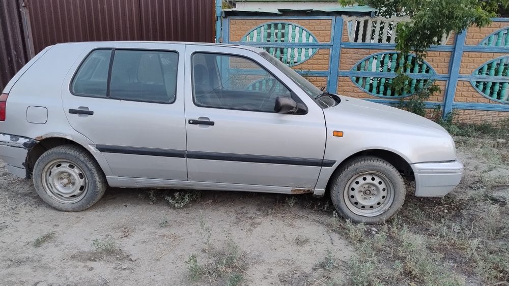 Гольф 3 продается