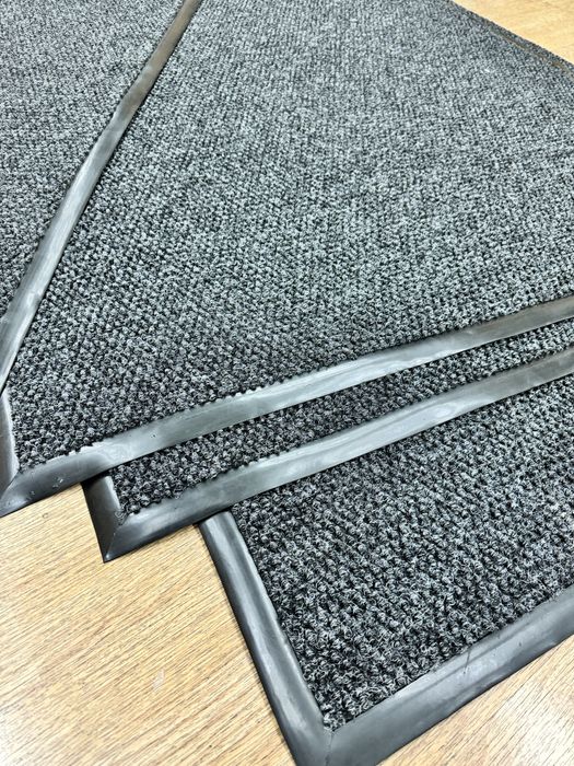 Коврики входные с резиновым кантом