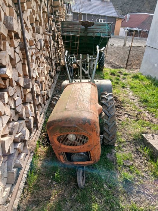 Vând motocultor marca goldoni 21cp