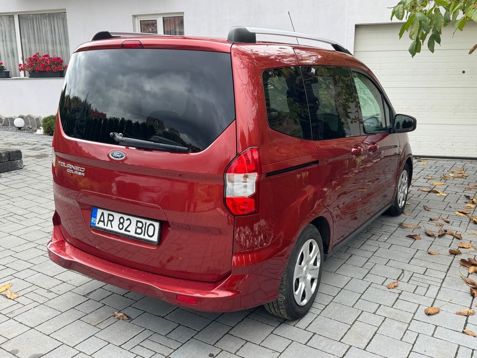 FORD Tourneo Courier 2020 — imagine 4