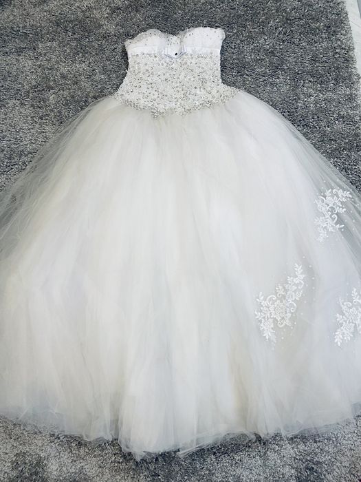 Свадебное платье 42-44