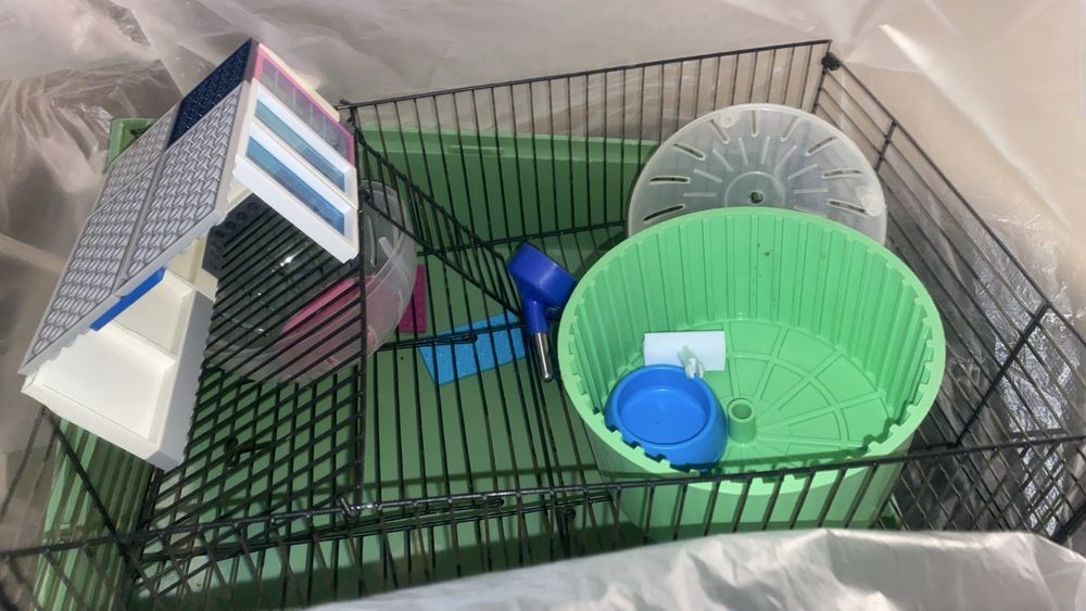 Клетка для хомячка и клетка для попугая/птички
