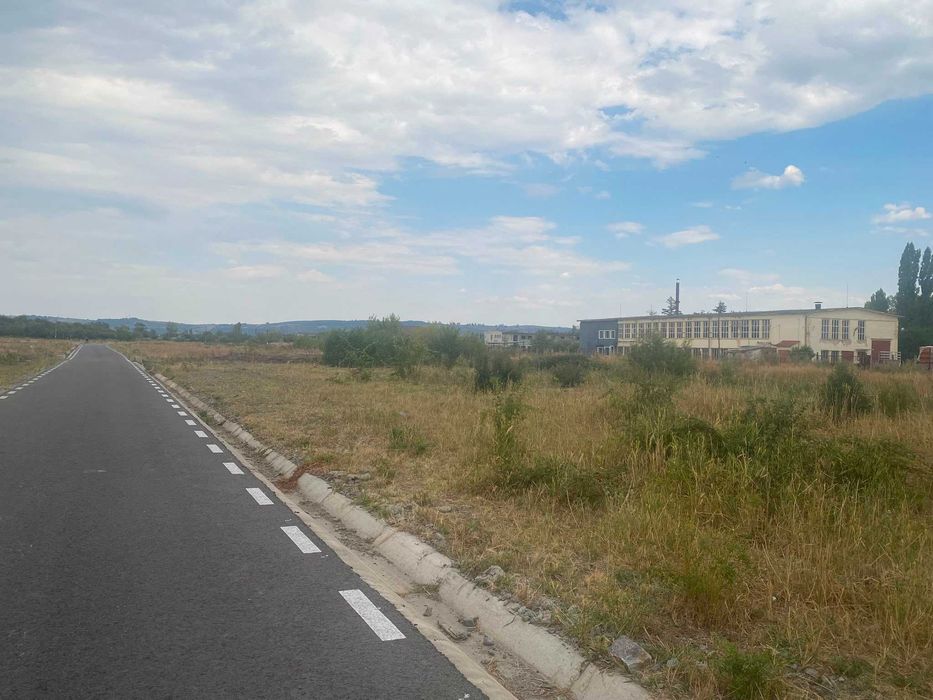 Teren intravilan Voivozi