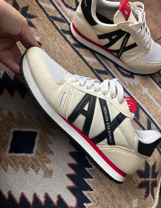 Adidasi Armani Exchange