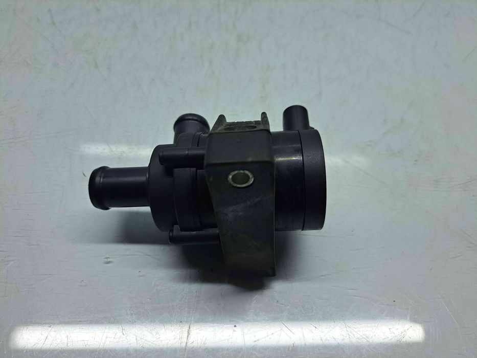 Pompa recirculare apa Volvo V40 II Facelift [Fabr 2013-2019] 31320347