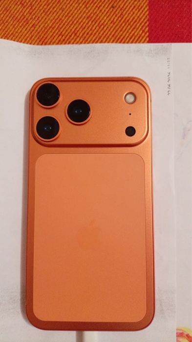 iPhone 11 (задний панель оранжевый 17)