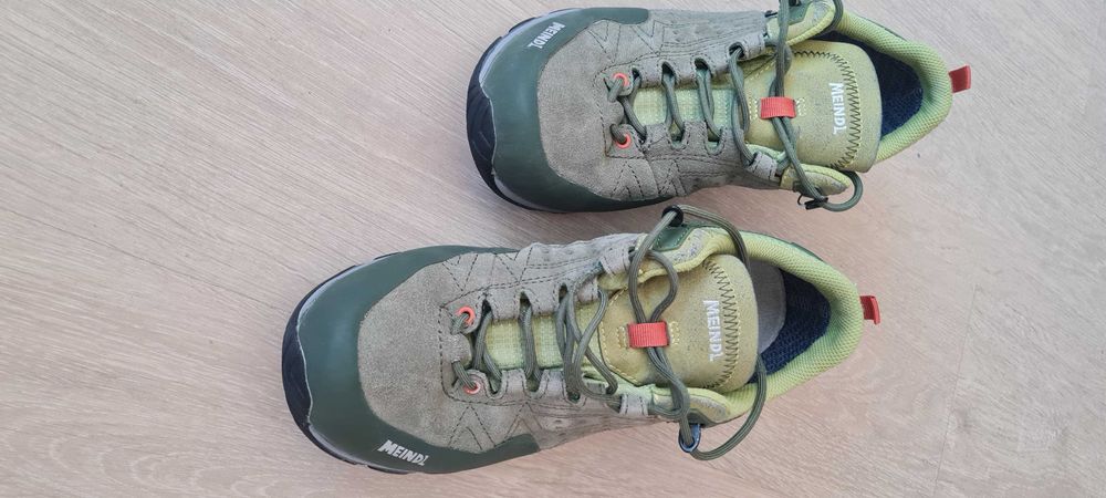 Дамски туристически обувки Meindl Variofix № 40