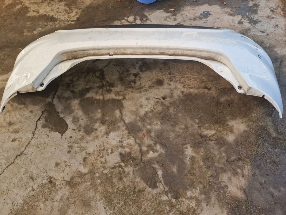 FORD  FIESTA 2014  задна броня 3бр