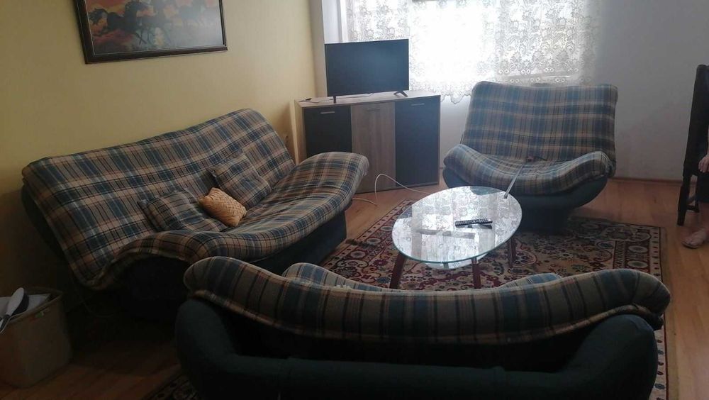 Дава се под наем Тристаен апартамент в Пловдив, Съдийски - 100 кв.м за 510 € - Снимка #11