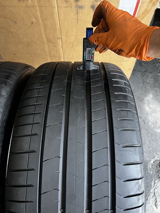 2 anvelope vara 275/35/21 , Pirelli , DOT 2022 , 5.8 mm