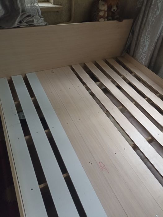 Продам кровать,2х спальняя.