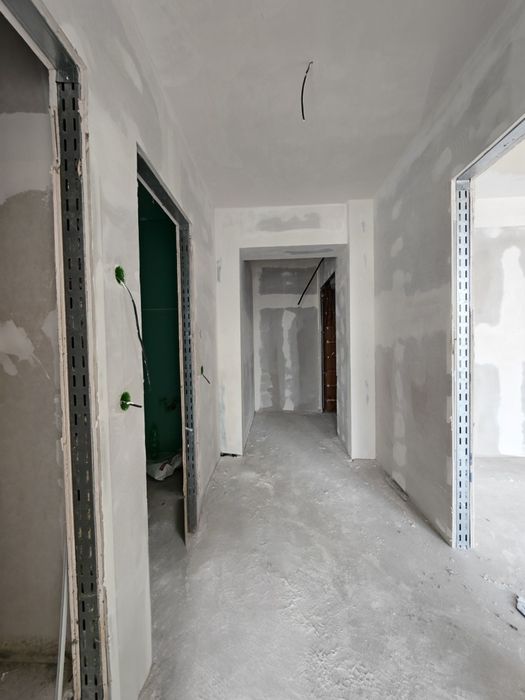 СОБСТВЕНИК продава двустаен апартамент 64м2 в комплекс МЛАДОСТ - Варна
