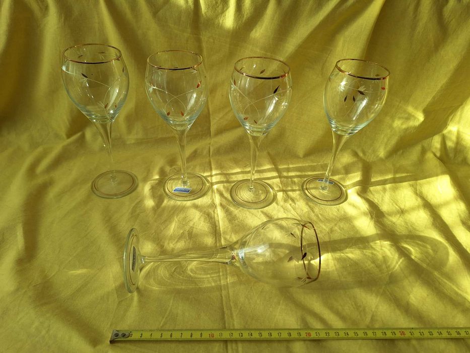 Vechi - Set 5 pahare inalte, aurite, pentru sampanie / vin, h= 22 cm