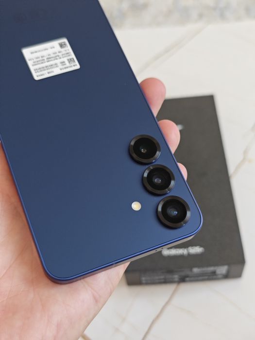 Samsung S25 Plus 256Gb идеальный