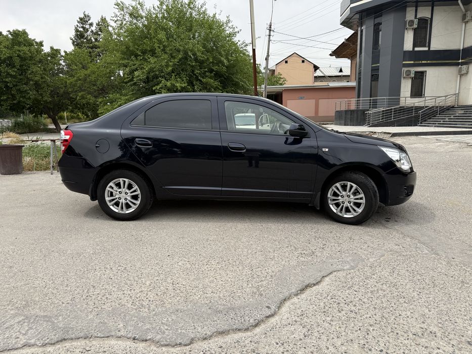 Chevrolet Cobalt 2023