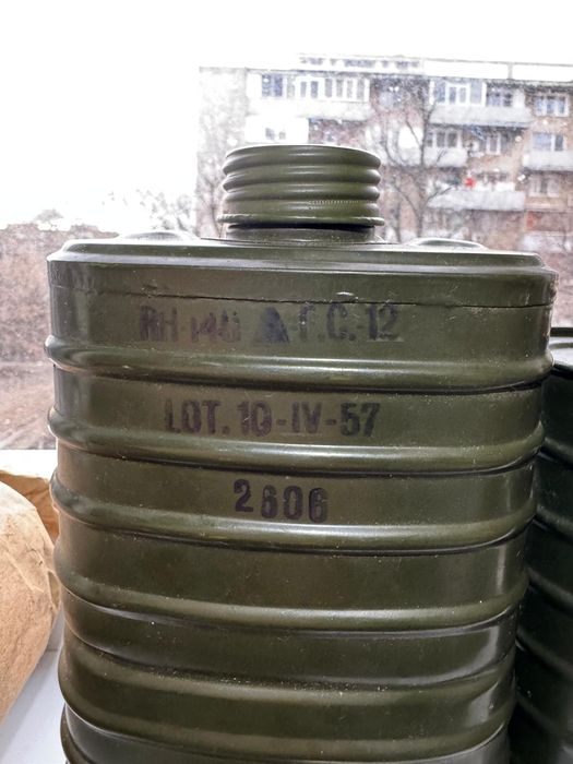 Filtru mască de gaze militar românesc – anii '70-’80 – colecție