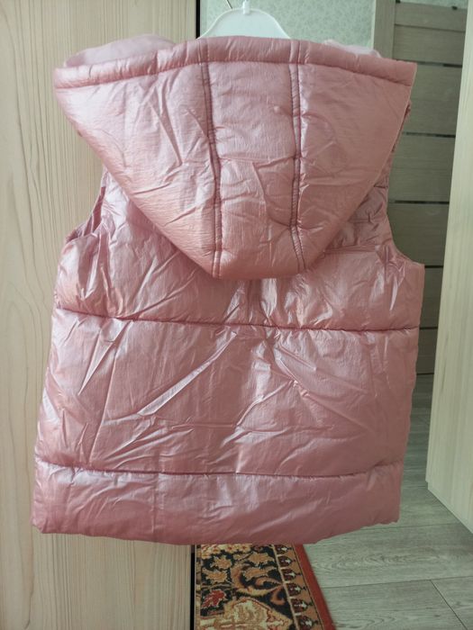Жилет для девочки 5-6 лет