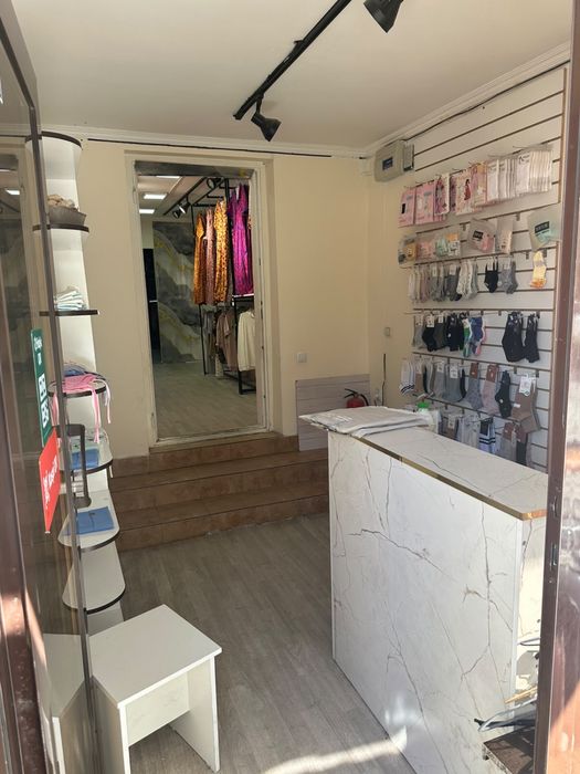 Сдается комната для магазина.
