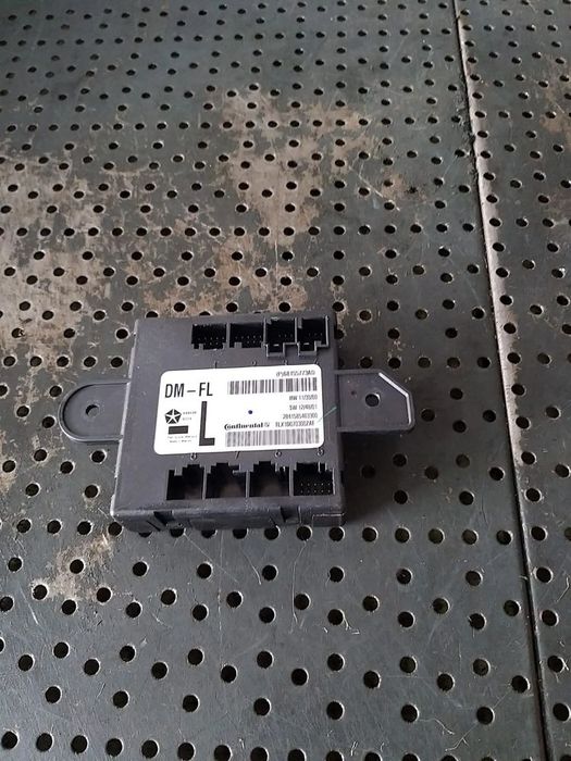 Modul calculator usa stanga fata jeep grand cherokee 4 wk wk2 p68155773ad 2841585403300