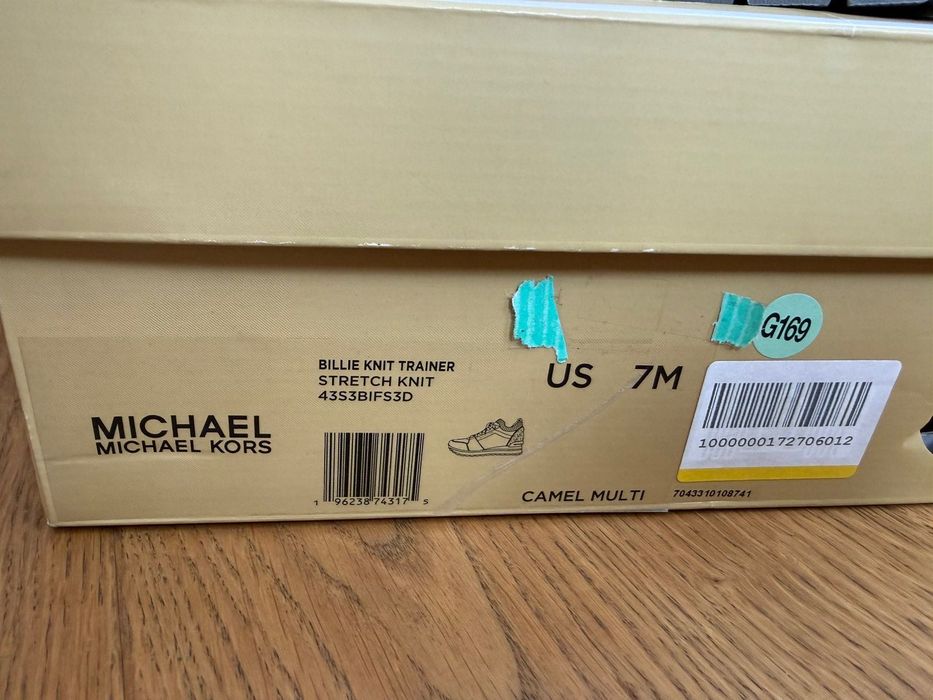 Нови Сникърси  Michael Kors