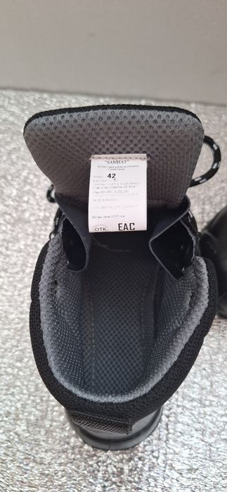 Ботинки 42 р.  рабочие