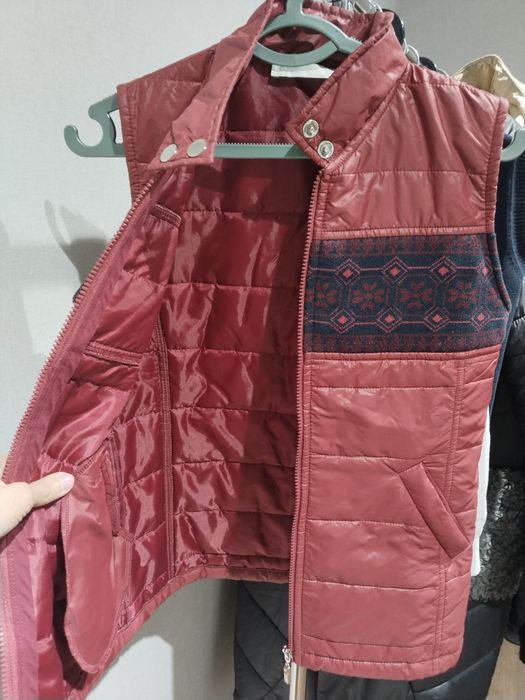 Куртка безрукавка