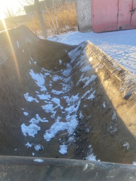 Продается фронтальный двухкубовый погрузчик