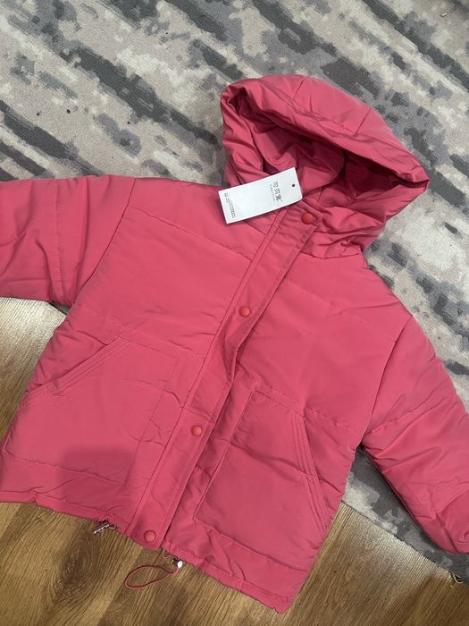 Новая куртка на девочку