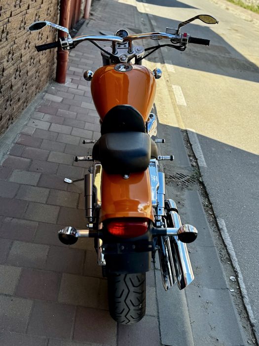 Suzuki Marauder VZ 800