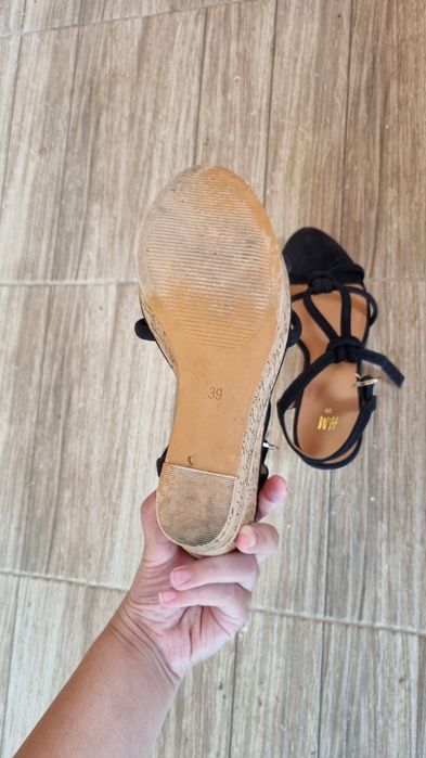 Сандали на платформа H&M
