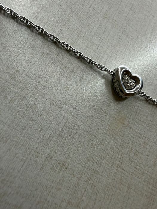 Guess гривна със сертификат