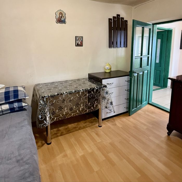 Casă ( Șimnicu de Sus, Milești ) cu teren 1000 mp