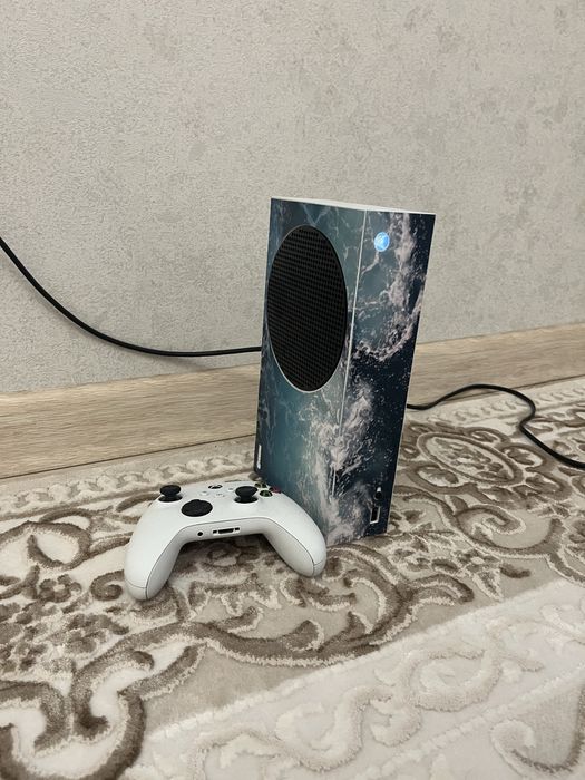 Продаю Xbox series S